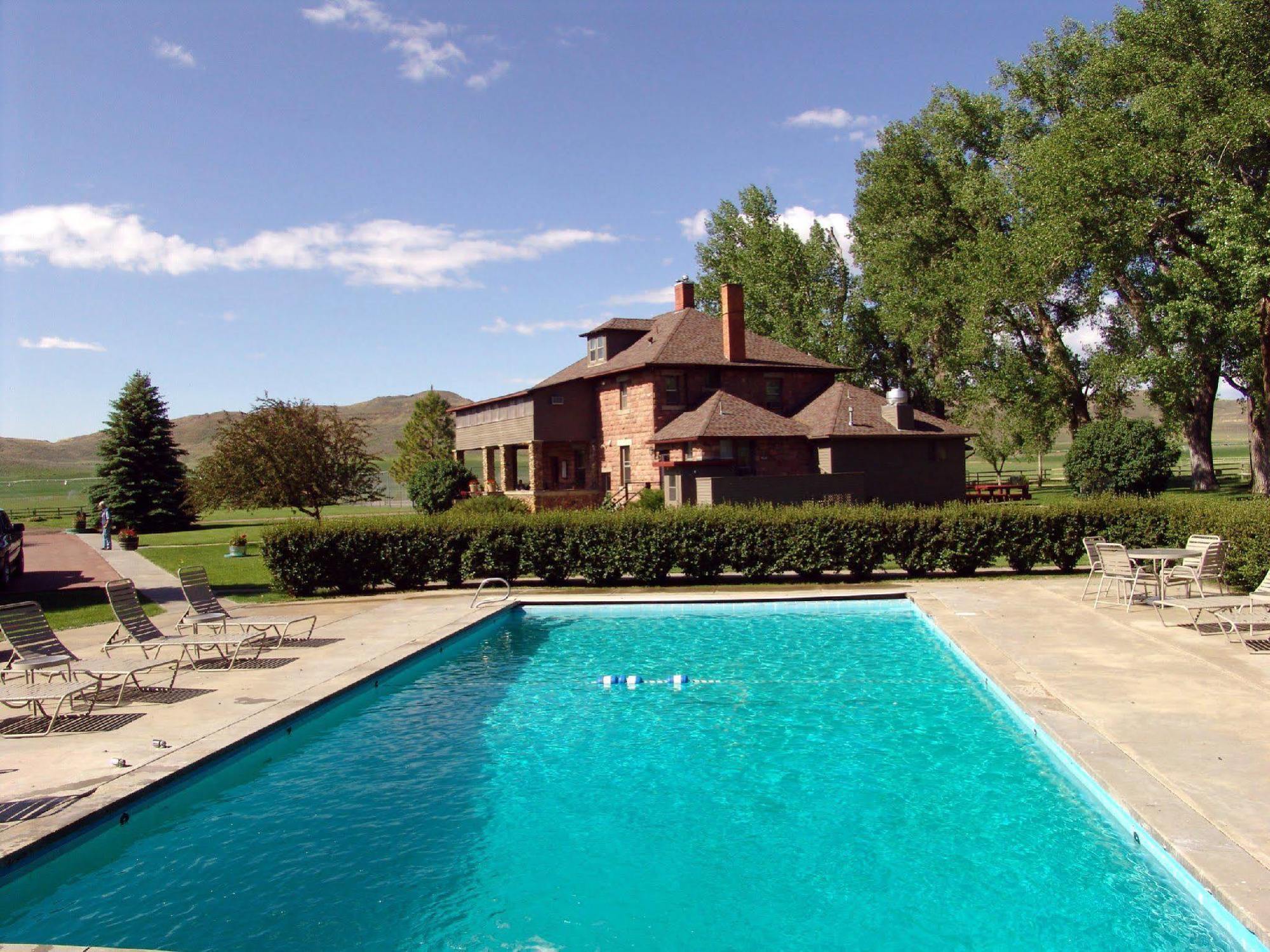 The Ranch At Ucross Hotel Exterior photo